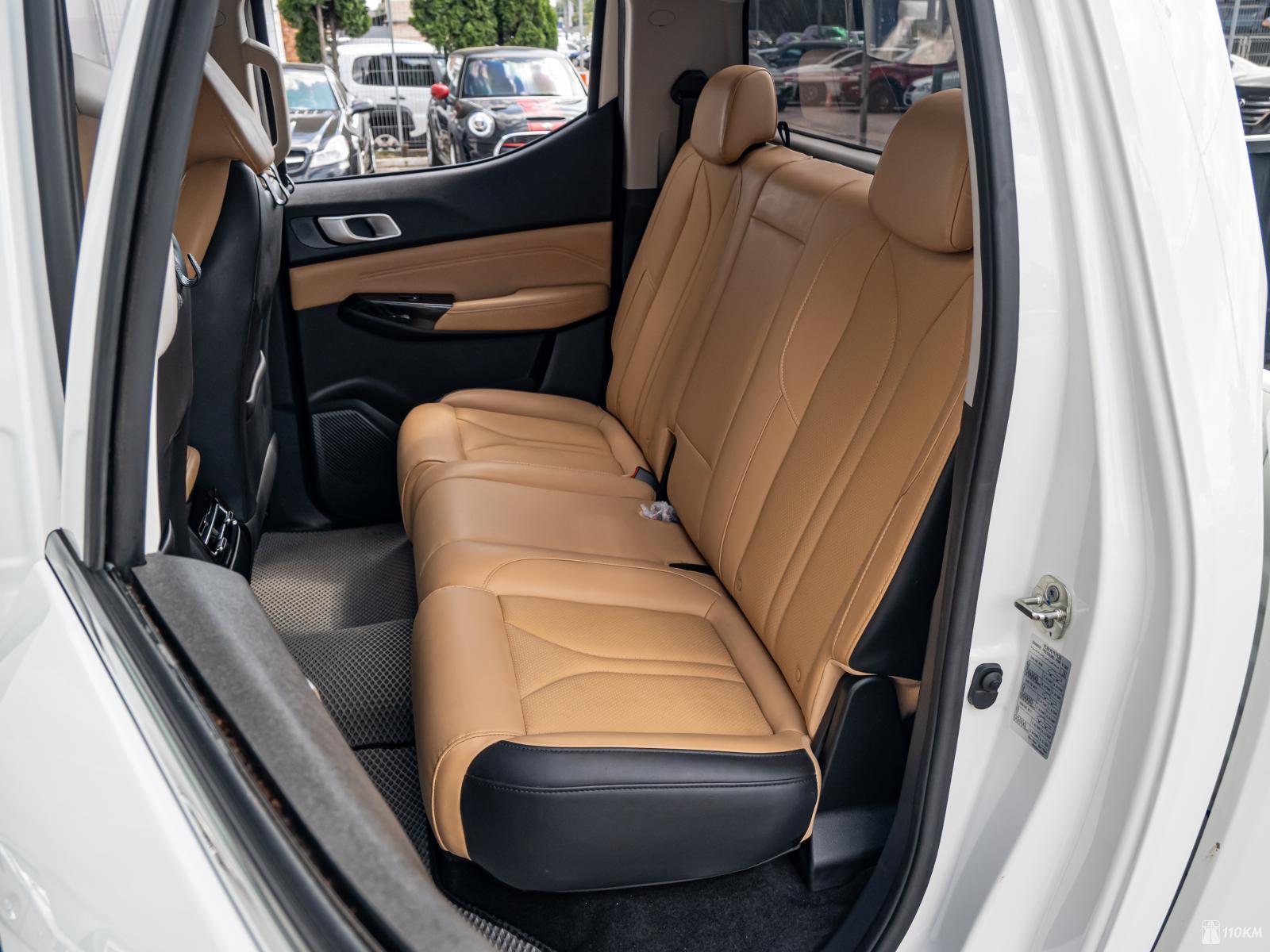 Changan, Hunter Plus, Hunter Plus, 1998, 226, бензин, пикап, автомат, полный привод, среднее состояние, левый, белый, 2 670 000 ₽